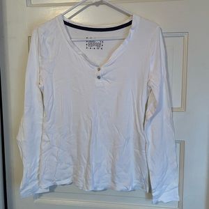 Gilligan & O’Malley white long sleeve sleepwear top - medium nwot